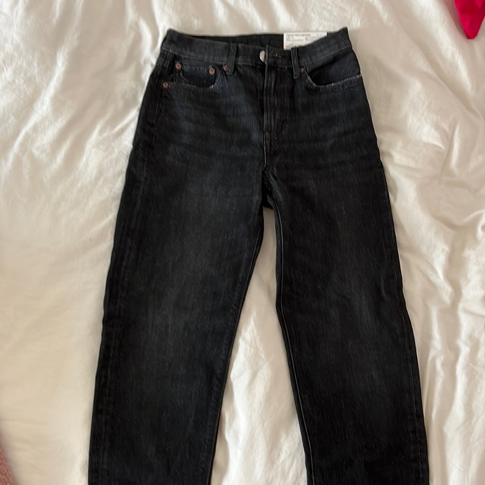 NWT American eagle straight leg mom jeans